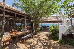 Baan Khunying - Secluded Beachfront