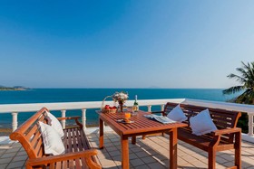 Baan Khunying - Secluded Beachfront