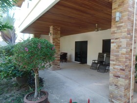 Babylon Pool Villas