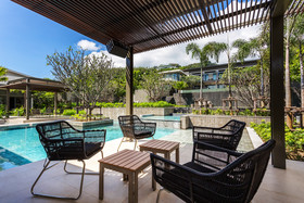 CasaBay Luxury Pool Villas