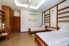 Champagne Pool Villa