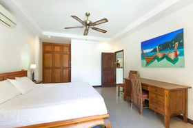 Corton Villa by Jetta