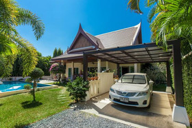 Corton Villa by Jetta