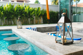 Crystal Villa by Rents In Phuket
