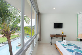 Fisherman Way Beach Resort
