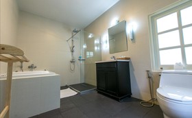 Fisherman Way Beach Resort