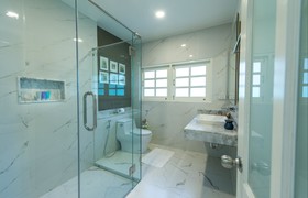 Fisherman Way Beach Resort