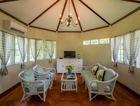 Fisherman Way Beach Resort