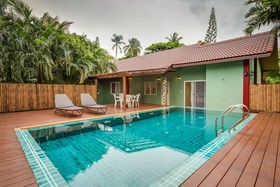 Fisherman Way Beach Resort