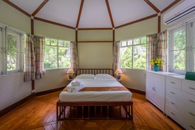 Fisherman Way Beach Resort