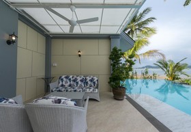 Fisherman Way Beach Resort