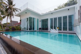 Fisherman Way Beach Resort