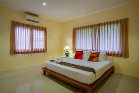 Fisherman Way Beach Resort