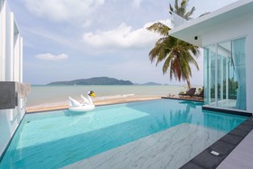Fisherman Way Beach Resort