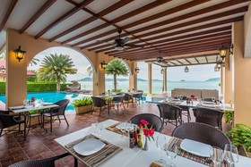 Fisherman Way Beach Resort
