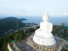 Grand Nai Harn Suites