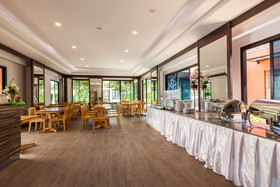 Grand Nai Harn Suites