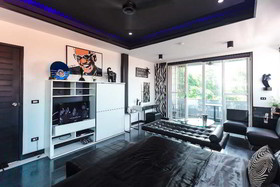 Greg's Residence