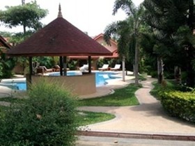 Happy Elephant Resort