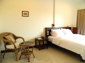 Huga Place