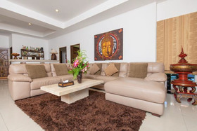 La Romanee Infinity By G Estate