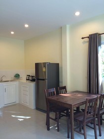 Lucky Lek Resort