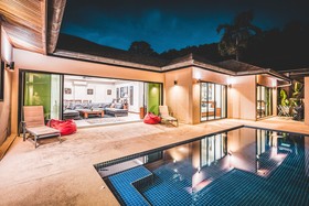 Luxury Villa Onyx Nai Harn Beach
