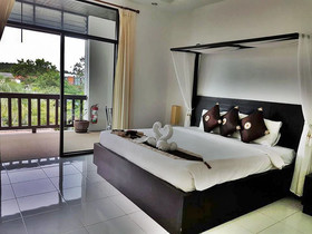 Monaburi Boutique Resort