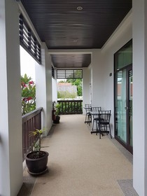 Monaburi Boutique Resort