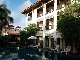 Monaburi Boutique Resort