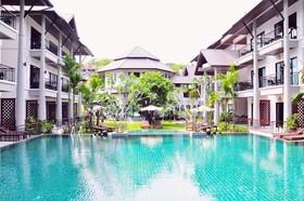 Navatara Phuket Resort