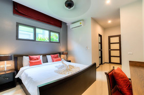 Onyx Pool Villa by Rents In Phuket