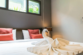 Onyx Pool Villa by Rents In Phuket