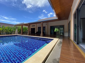 Orchid Garden Pool Villa
