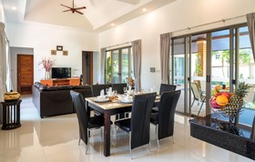 Orchid Garden Pool Villa