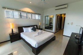 Oxygen Pool Villa by Rents In Phuket