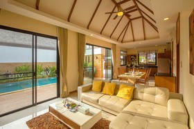 Rawai VIP Villas & Kids Park