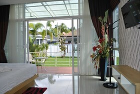 Siam Twins Villa