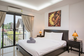 Thaimond Residence By TropicLook