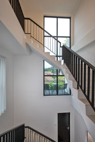 Thaimond Residence By TropicLook