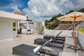 Thaimond Residence By TropicLook