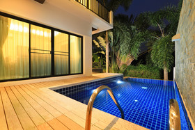 Thaimond Residence By TropicLook