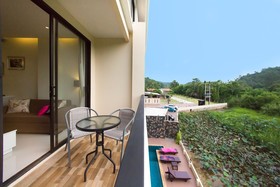 The Lago Condominium