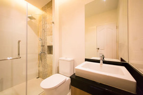 The Lago Condominium