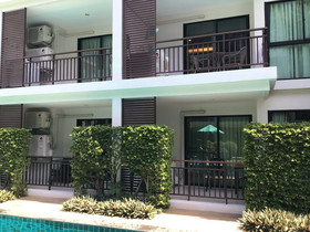 The Title - West Wing Apartments by Trips Phuket