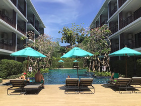 The Title - West Wing Apartments by Trips Phuket