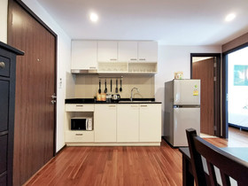 The Title - West Wing Apartments by Trips Phuket