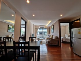The Title - West Wing Apartments by Trips Phuket