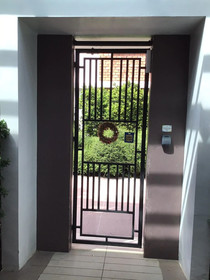 The Title - West Wing Apartments by Trips Phuket