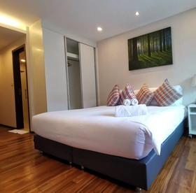 The Title - West Wing Apartments by Trips Phuket